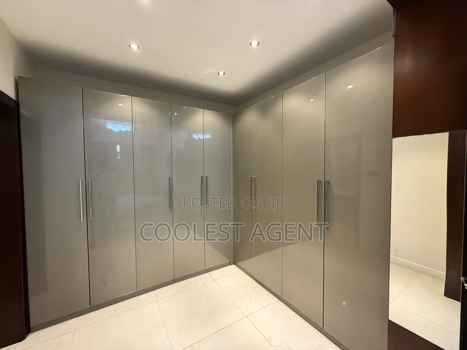 Furnished 1bdrm Apartment in Coolest Estate, Masaki for rent