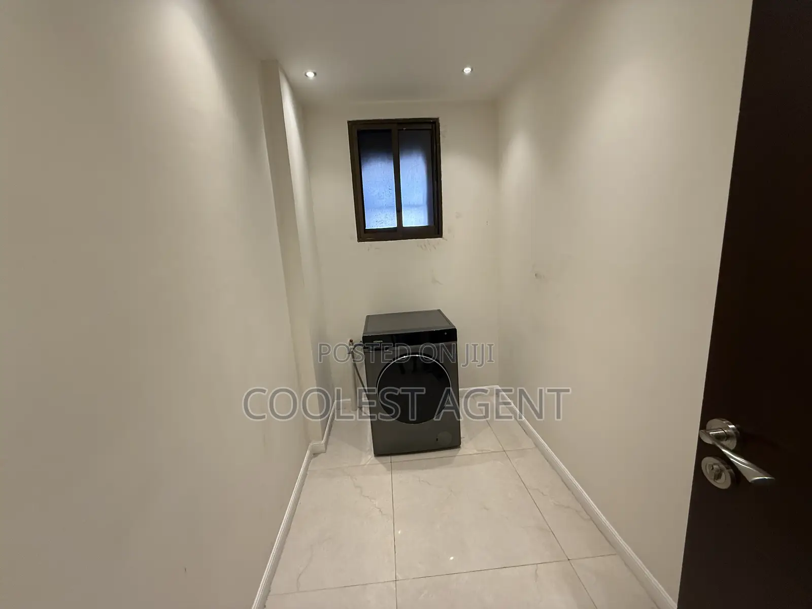 Furnished 1bdrm Apartment in Coolest Estate, Masaki for rent