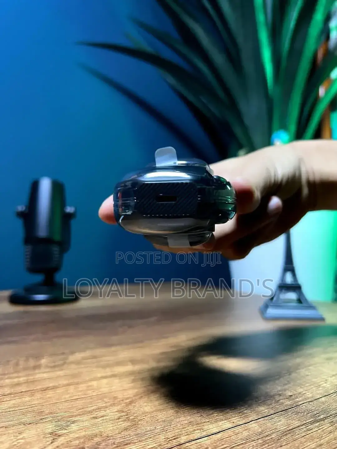 Soundcore V40i Earbuds – Premium Sound, Long Battery, Stylish Design