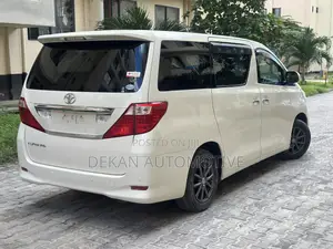 Toyota Alphard 2.4 Petrol FWD 2012 White