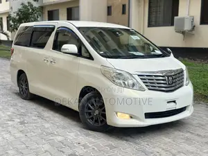 Toyota Alphard 2.4 Petrol FWD 2012 White