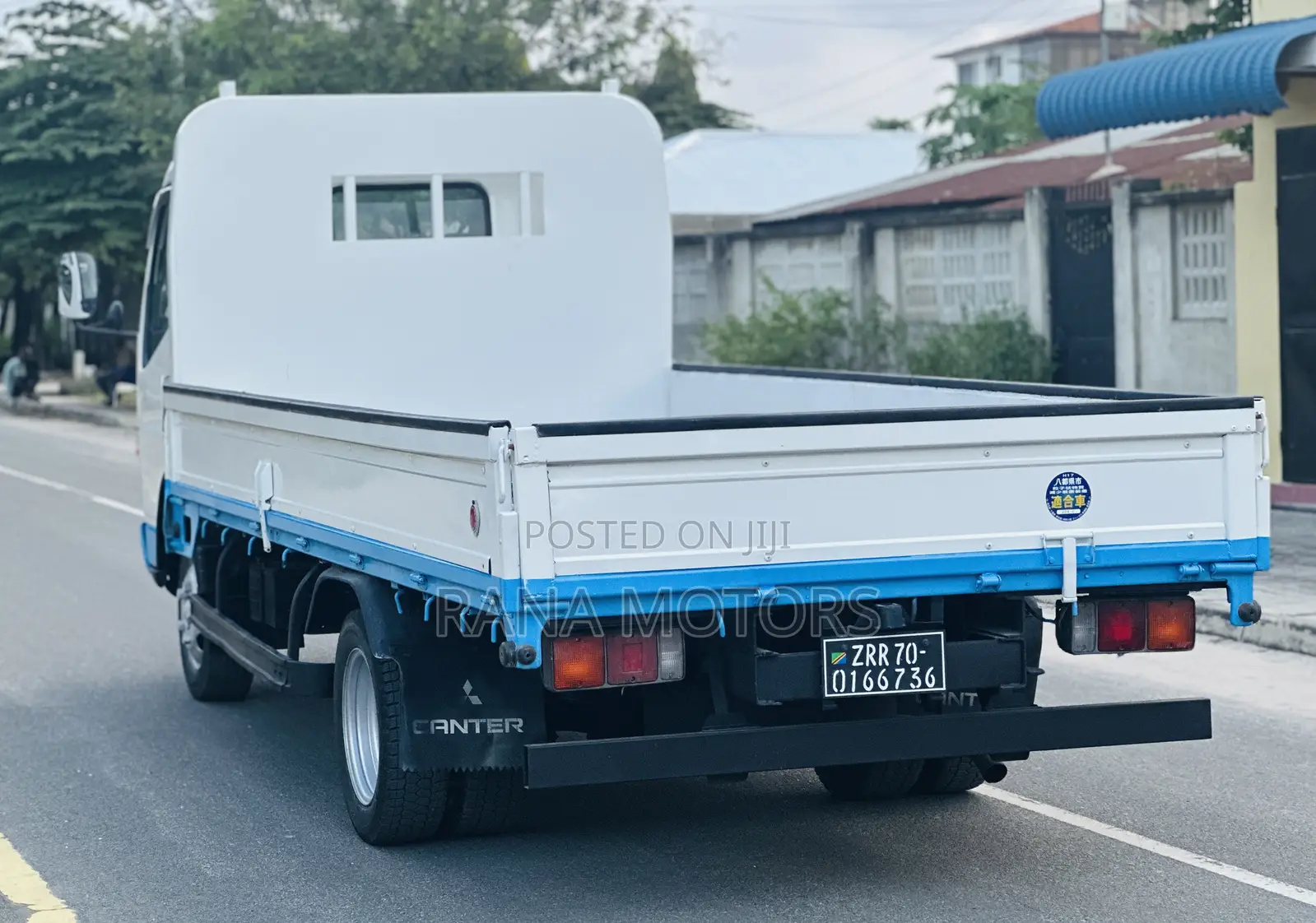 Mitsubishi Canter