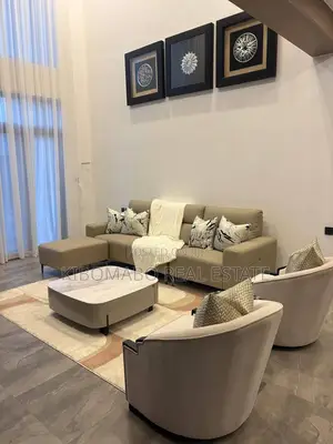 Furnished 3bdrm Duplex in Oyster Bay for rent