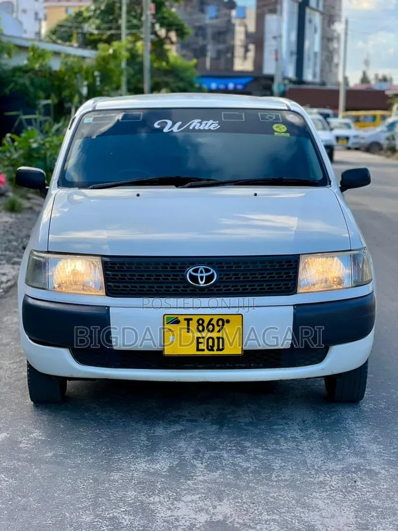 Toyota Probox 2003 White