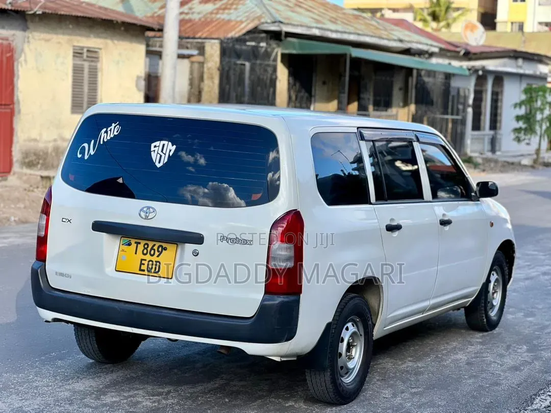 Toyota Probox 2003 White