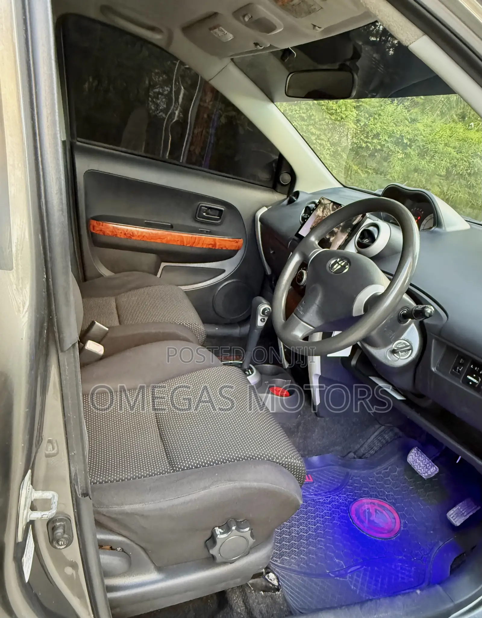 Toyota IST 2004 Gray