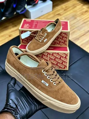 Men's Leather Vans or Male Shoes Vans Magnificently Branded