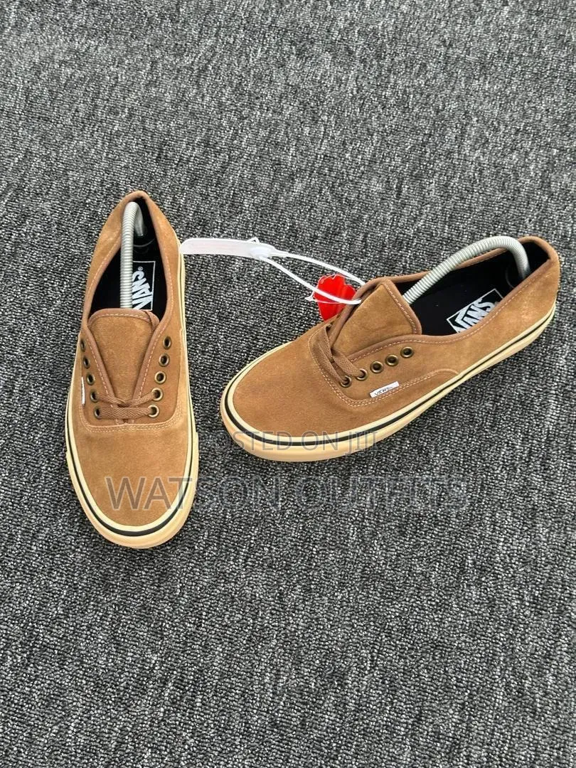 Men's Leather Vans or Male Shoes Vans Magnificently Branded