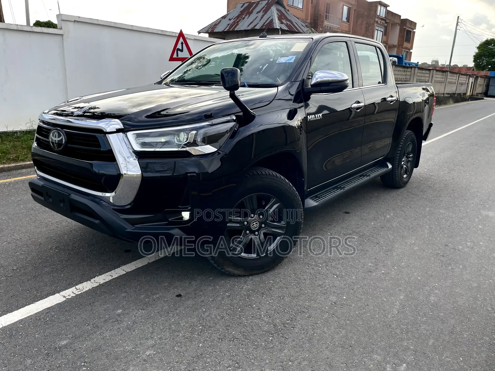 Toyota Hilux Revo Double Cab Deisel 2.8 RWD 2021 Black