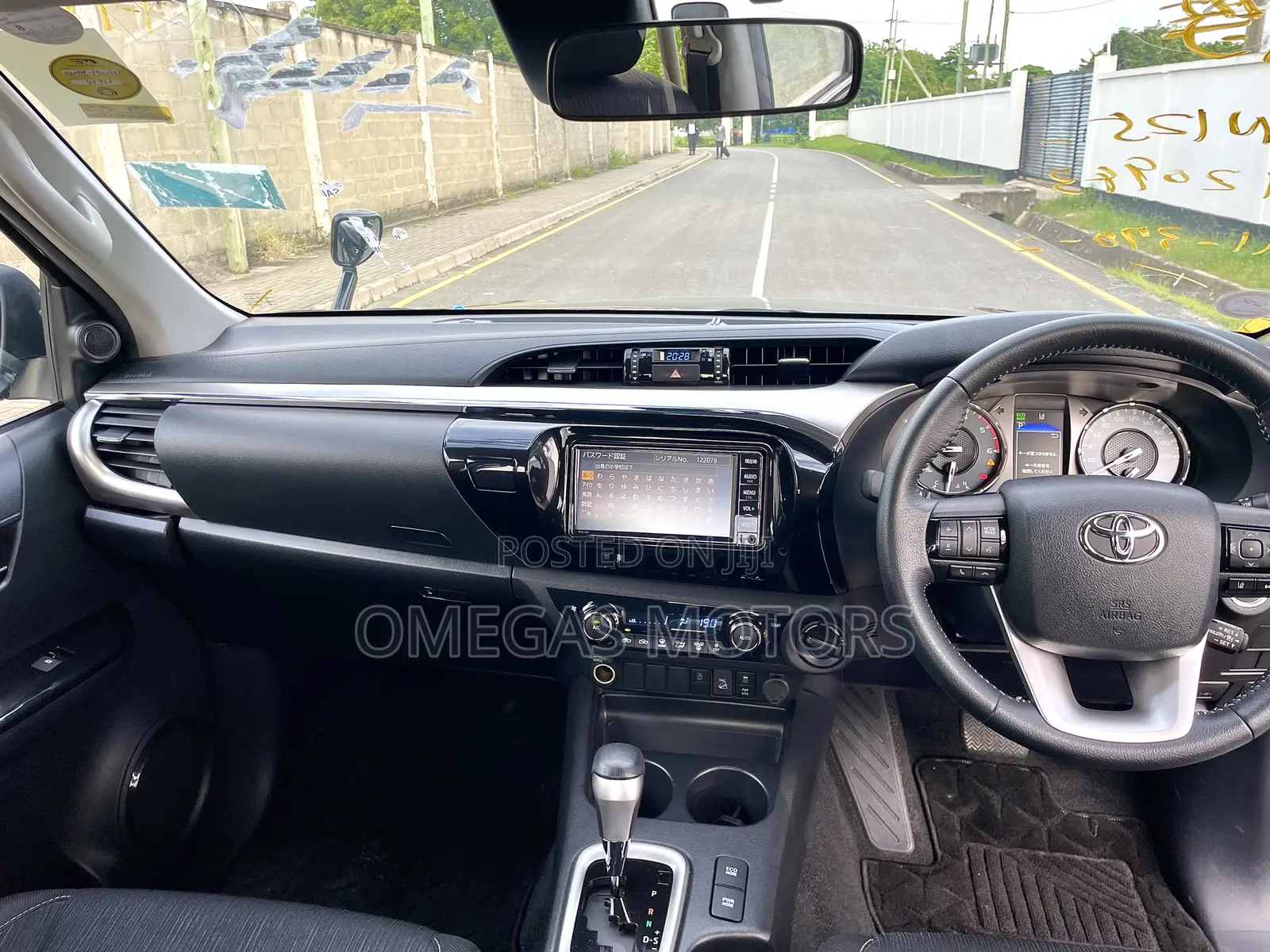 Toyota Hilux Revo Double Cab Deisel 2.8 RWD 2021 Black