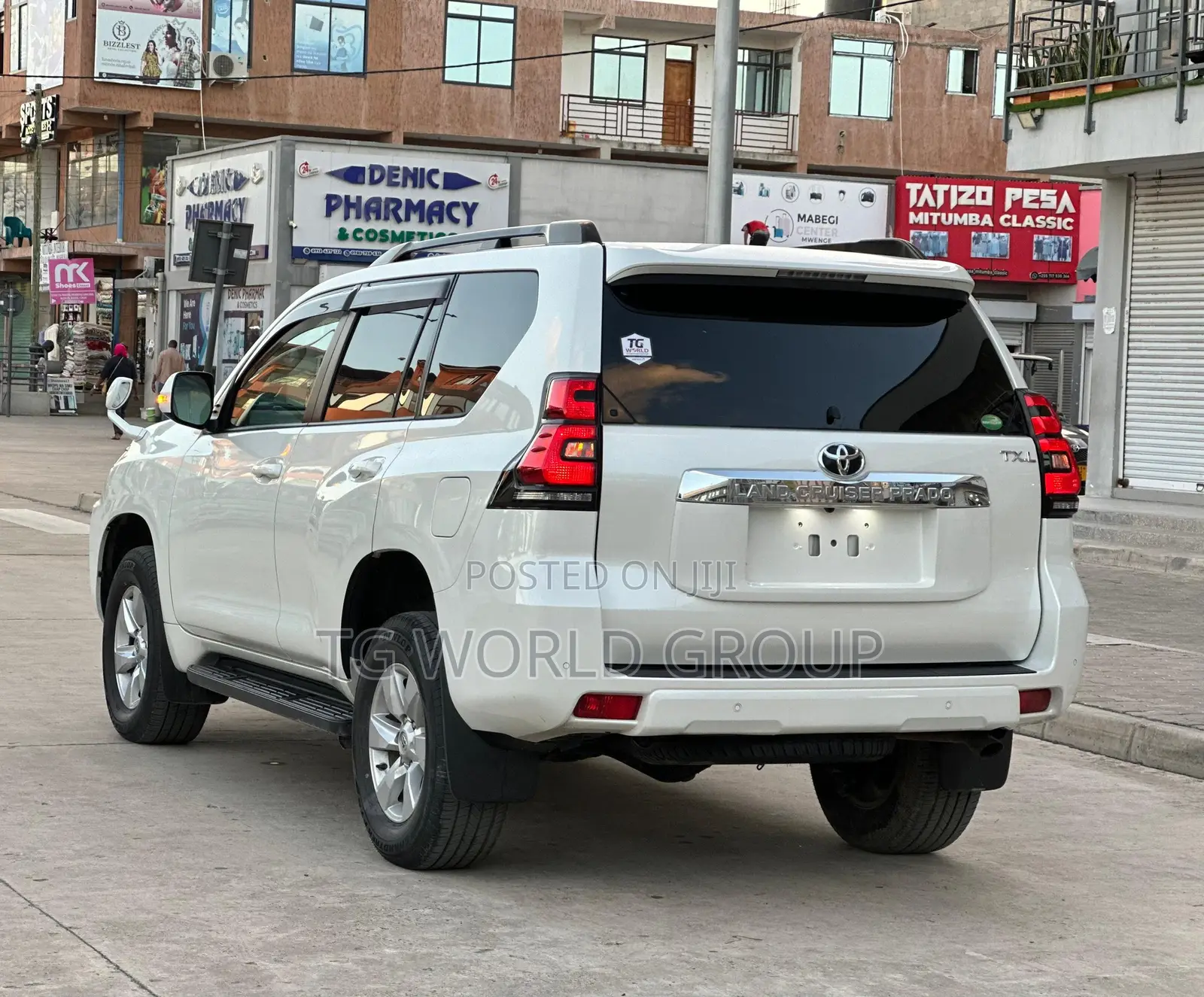 Toyota Land Cruiser Prado 2.8 2021 White