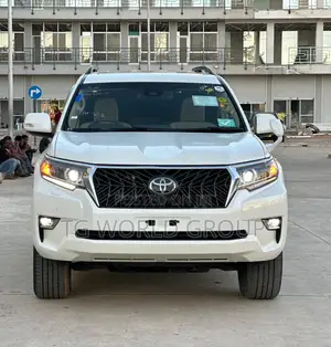 Toyota Land Cruiser Prado 2.8 2021 White