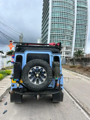 Land Rover Defender 2000 Blue