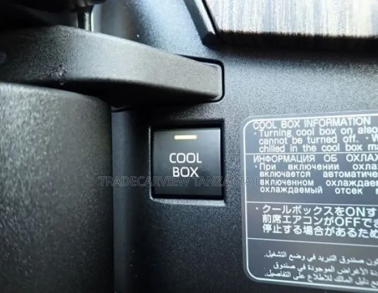 Toyota Land Cruiser LC300 2023 Black