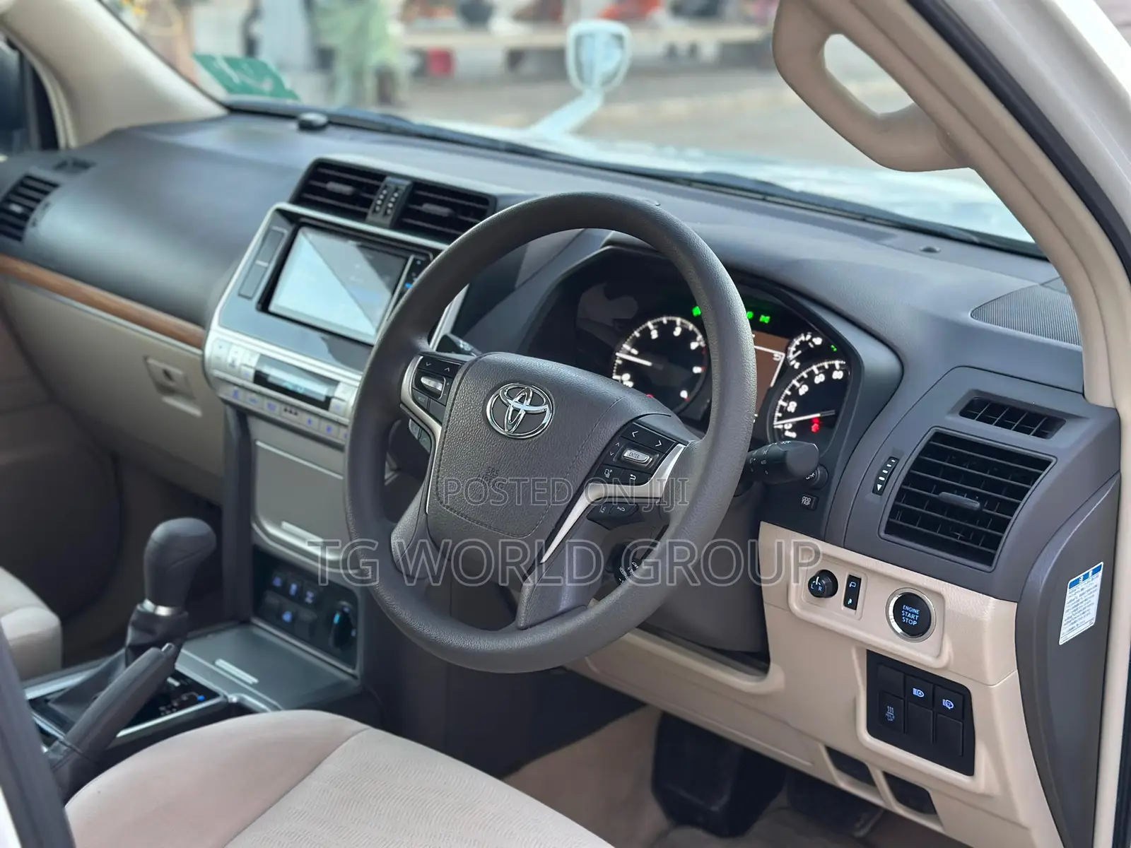 Toyota Land Cruiser Prado 2.8 2021 White