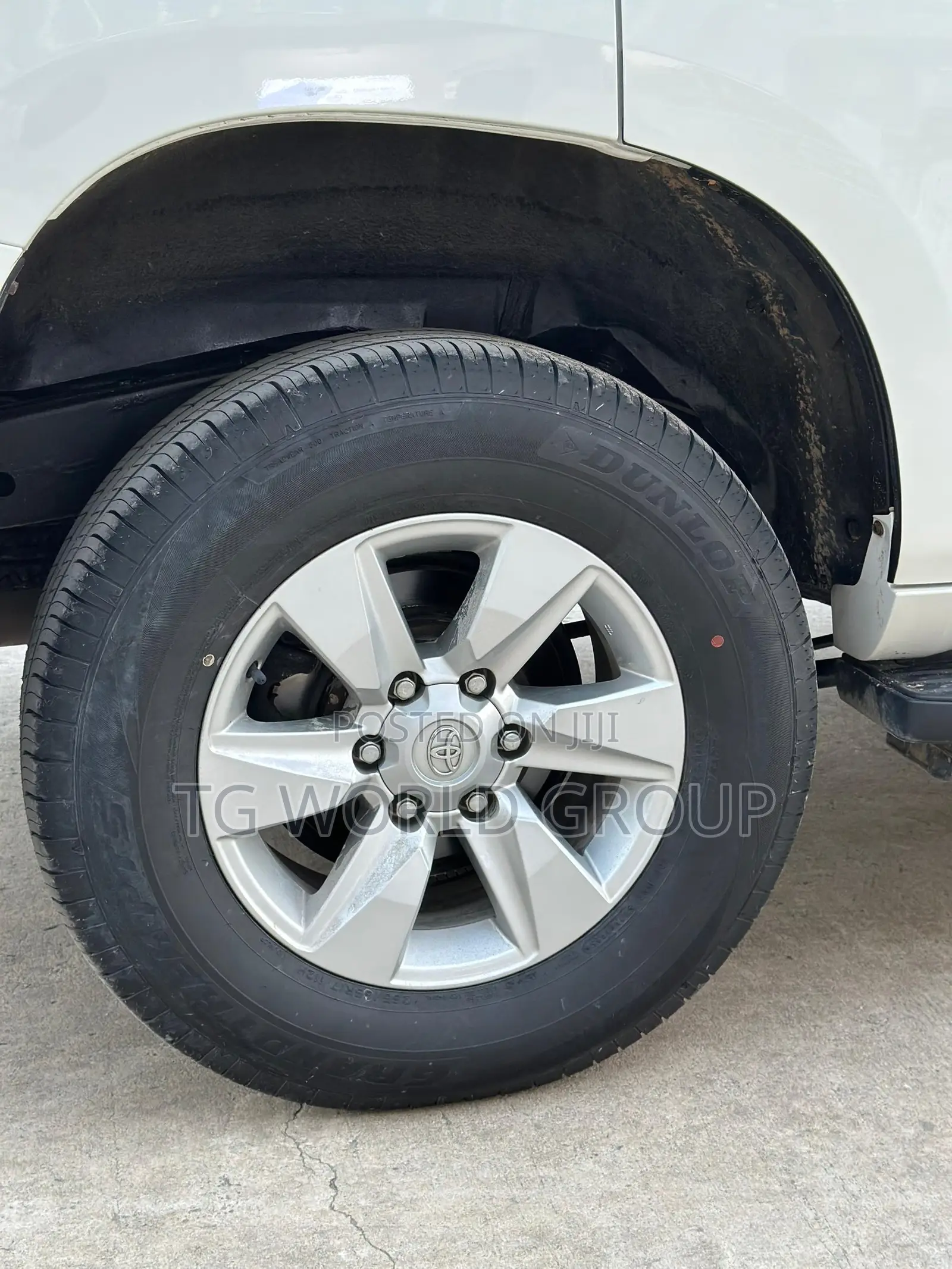 Toyota Land Cruiser Prado 2.8 2021 White