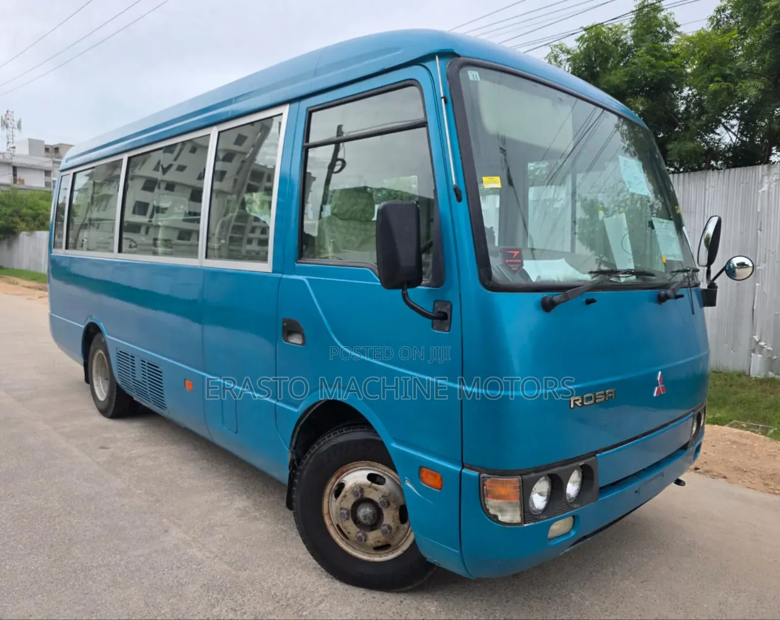 Mitsubishi Fuso Rosa 2000 Green