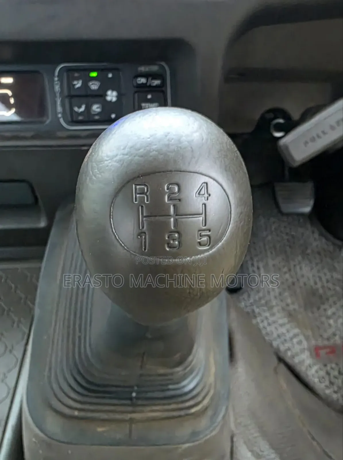 Mitsubishi Fuso Rosa 2000 Green