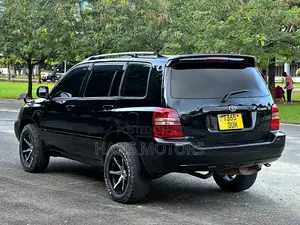 Toyota Kluger 2003 Black