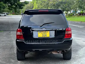Toyota Kluger 2003 Black