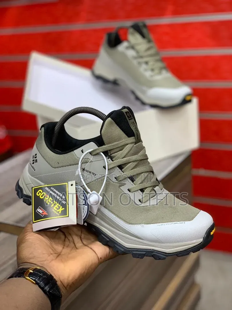 Men's Leather Sneakers or Shoes Columbia Goretex Uniquely Branded