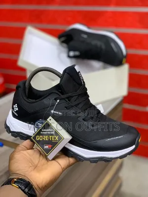 Men's Leather Sneakers or Shoes Columbia Goretex Uniquely Branded