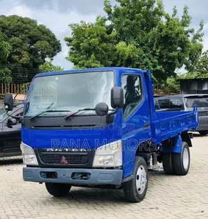 Mitsubishi Canter Tipper