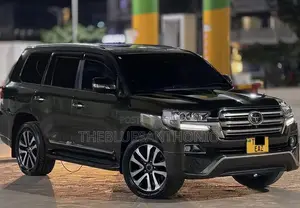 Toyota Land Cruiser 2017 Gray