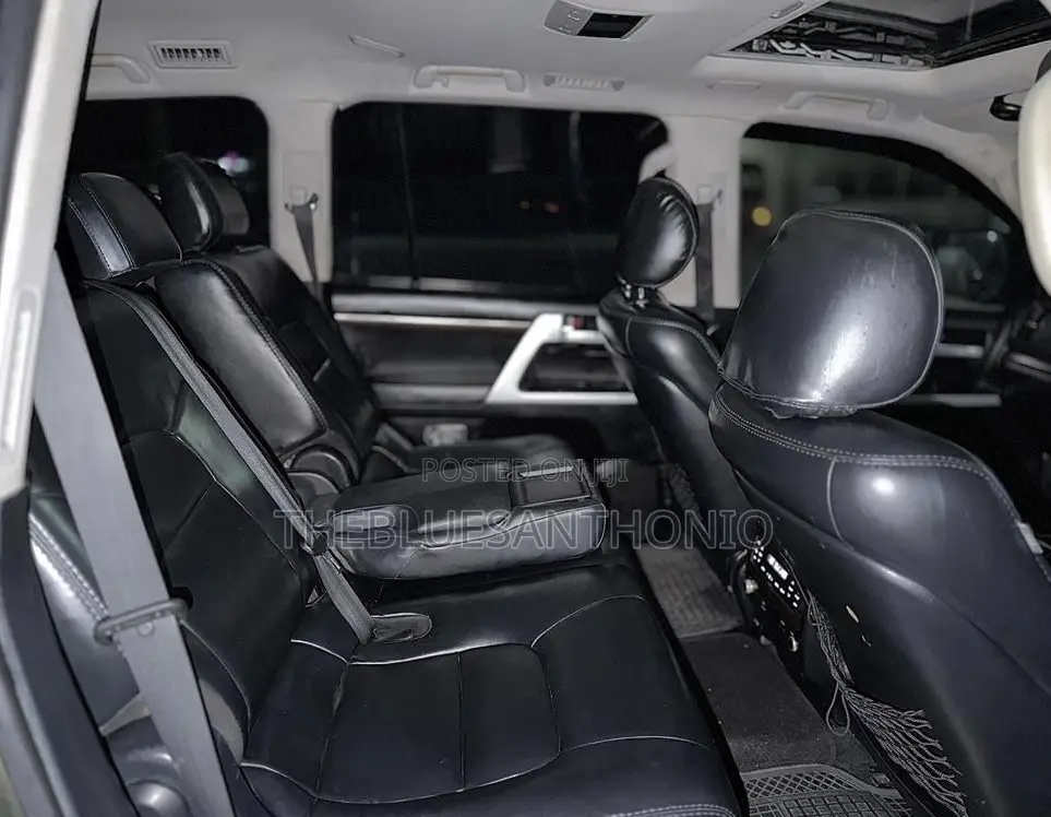 Toyota Land Cruiser 2017 Gray