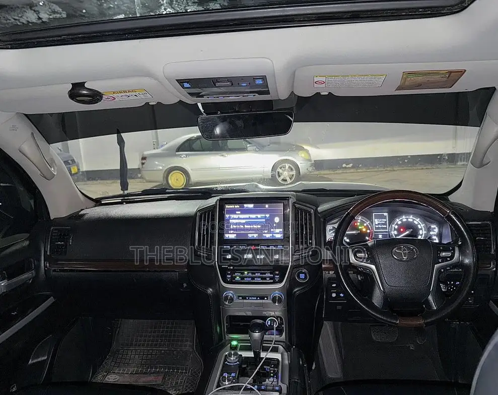 Toyota Land Cruiser 2017 Gray