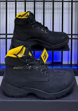 Caterpillar Safety Boot “Strive Honey” Collection