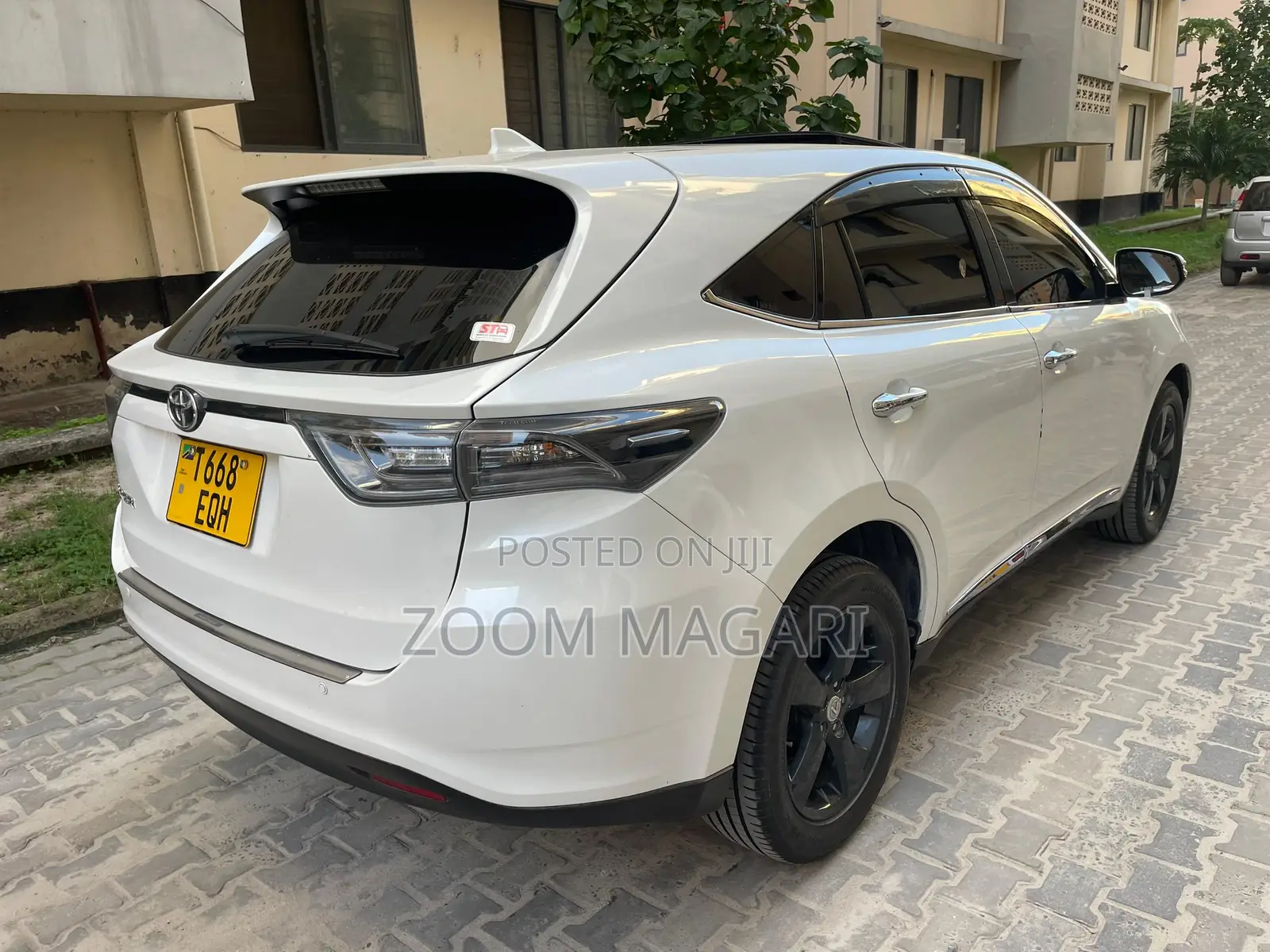 Toyota Harrier 2015 White