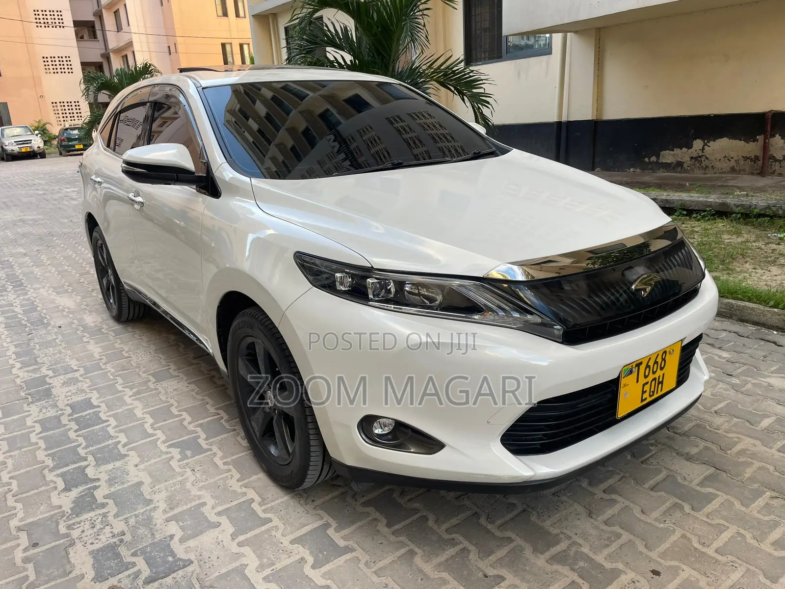 Toyota Harrier 2015 White