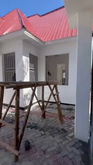 3bdrm House in Mchakama Real Estate, Chamazi for sale