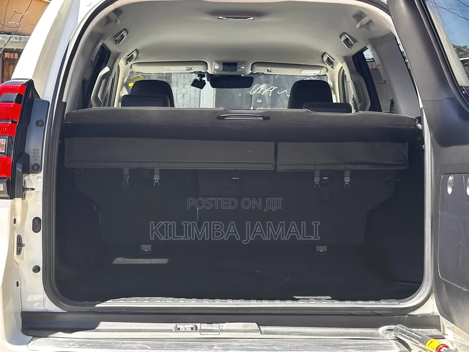 Toyota Land Cruiser Prado 2019 White