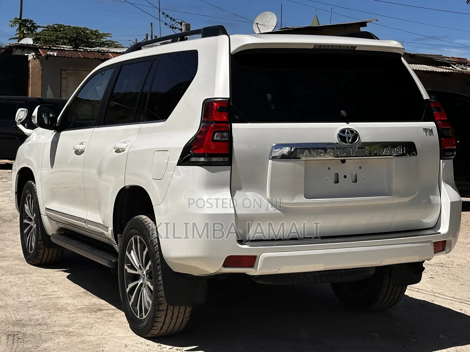 Toyota Land Cruiser Prado 2019 White