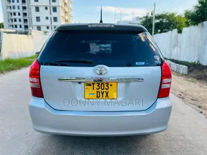 Toyota Wish 2006 Silver