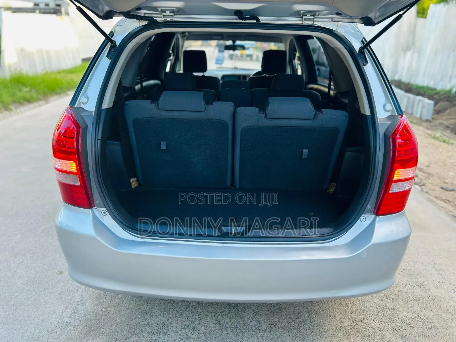 Toyota Wish 2006 Silver