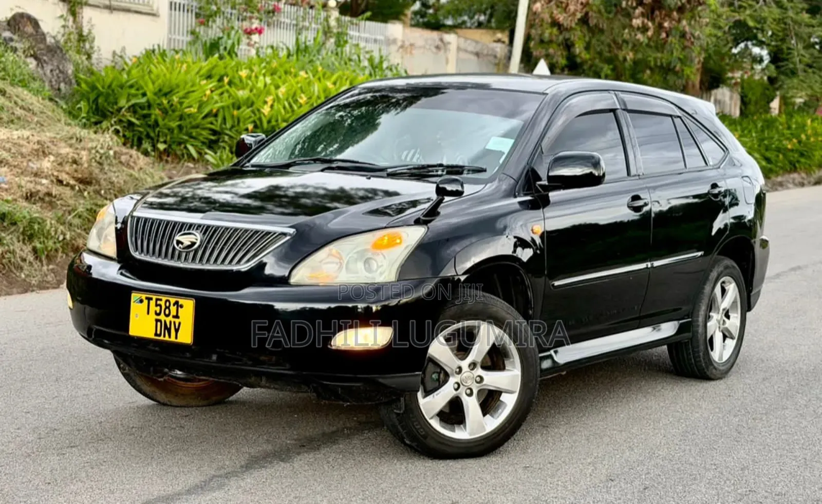 Toyota Harrier 2005 Black