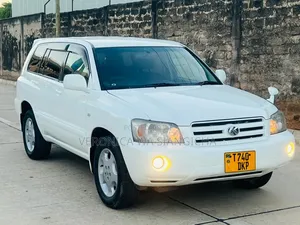 Toyota Kluger 2005
