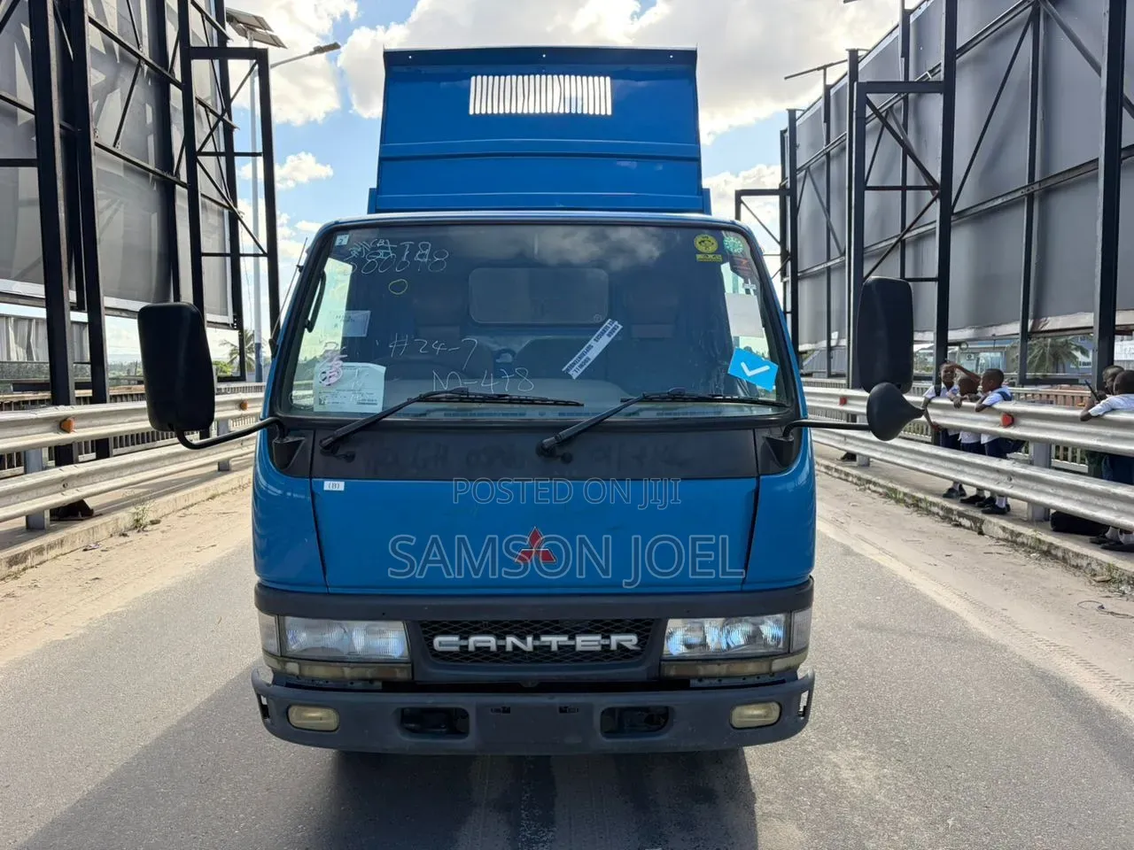 Mitsubishi Canter 1998 Blue