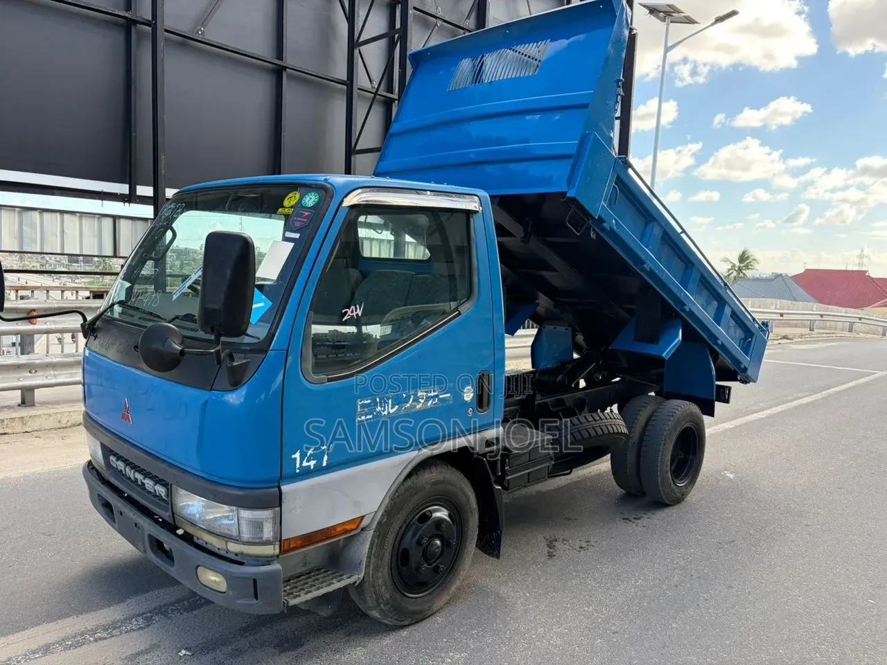 Mitsubishi Canter 1998 Blue