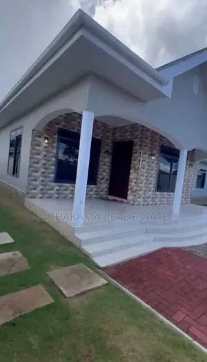4bdrm Bungalow in Mchakama Real Estate, Kigamboni for sale