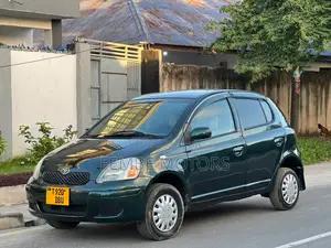 Toyota Vitz 2005 Green