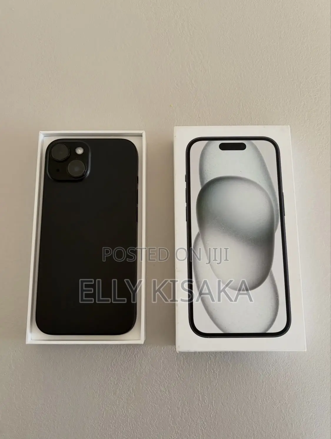 New Apple iPhone 15 128 GB Black
