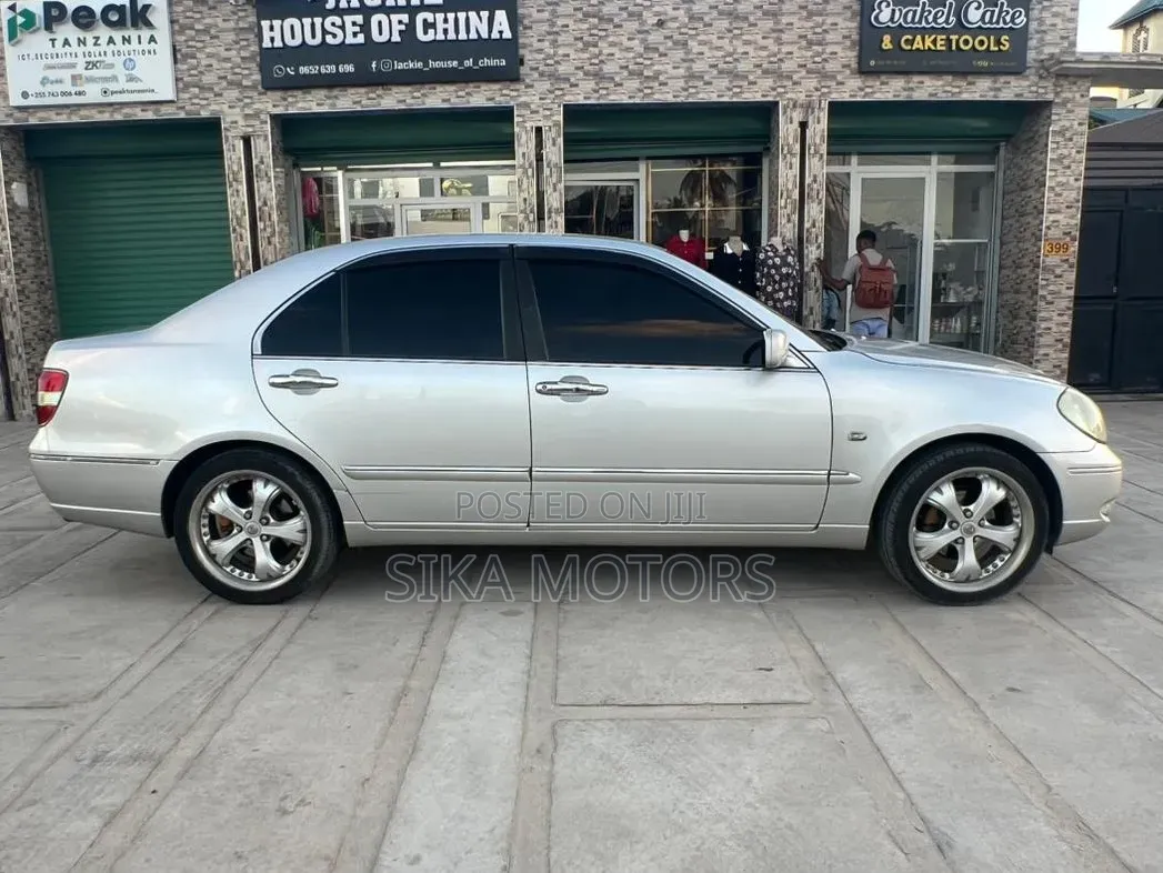Toyota Brevis Ai 250 Four 2001 Silver
