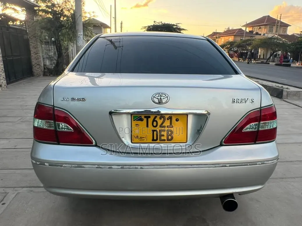 Toyota Brevis Ai 250 Four 2001 Silver