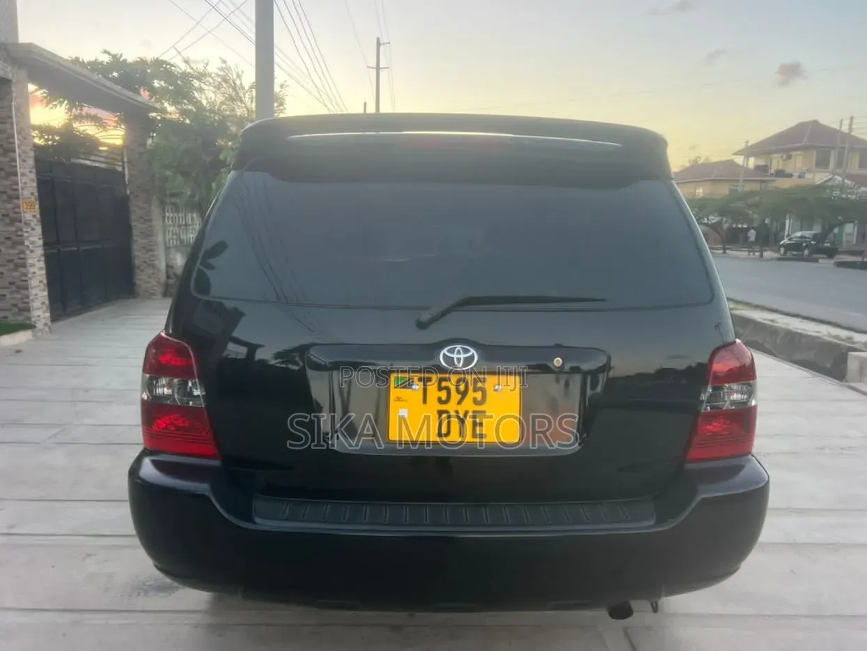 Toyota Kluger 2006 Black