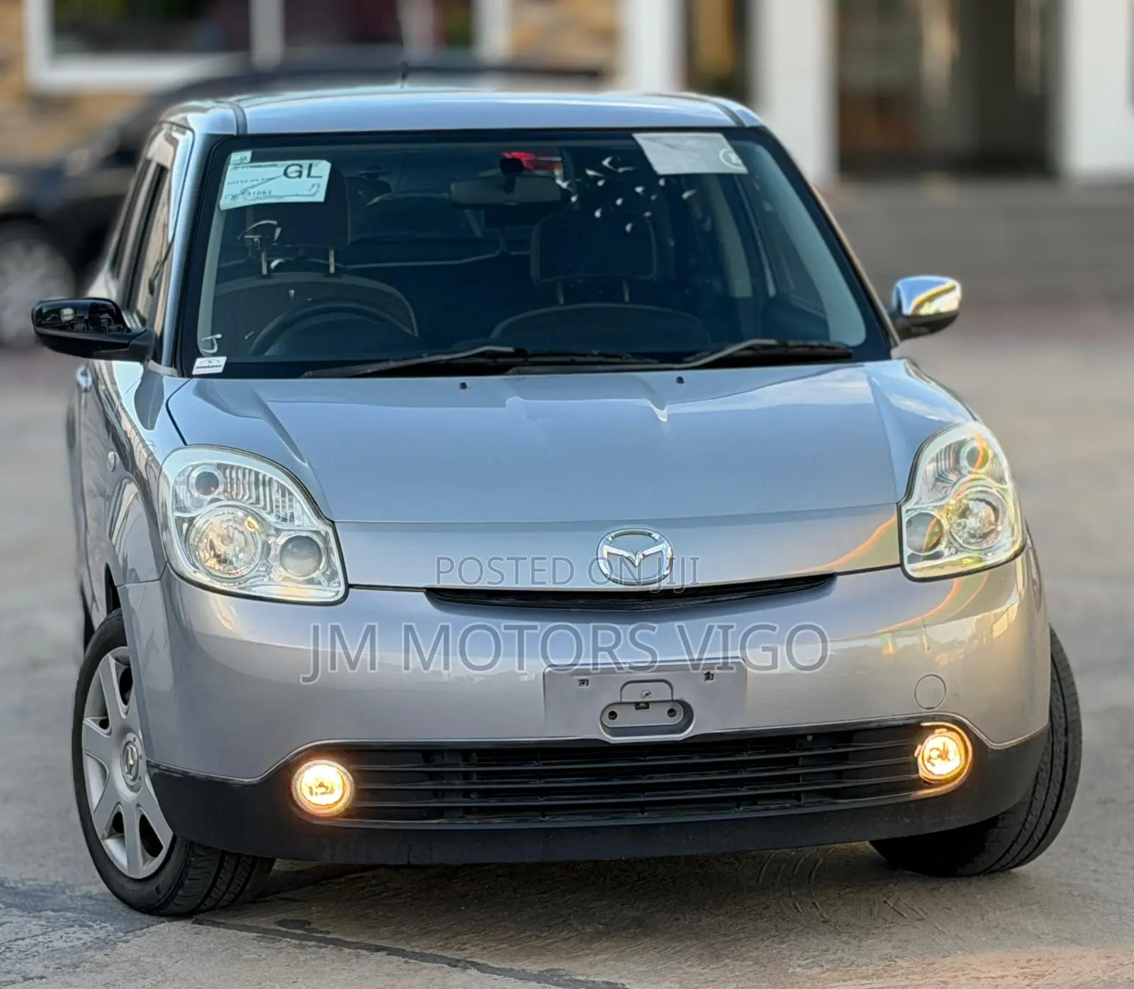Mazda Verisa 2011 Silver