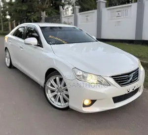 Toyota Mark X 2012 White